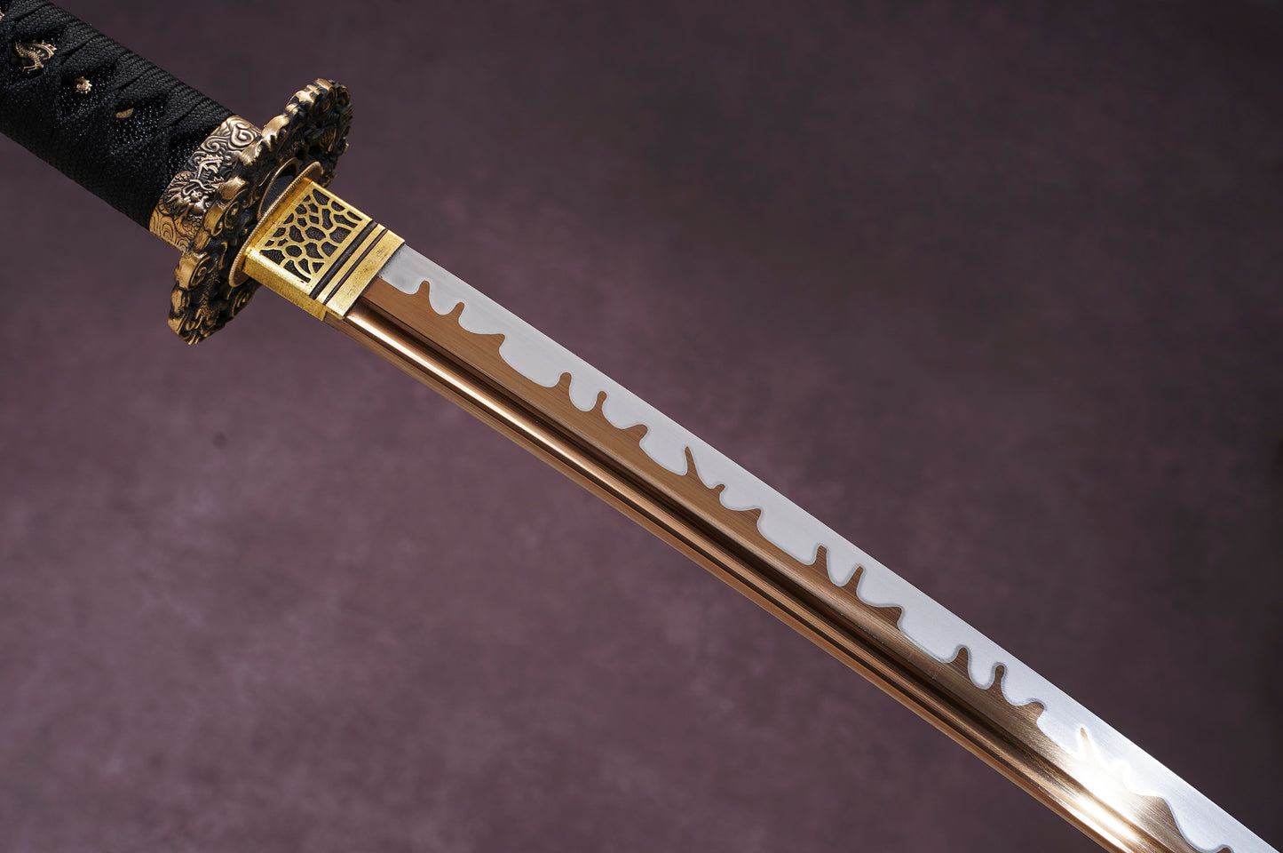 Kinryū 金龍 Golden Dragon Katana - Authentic Japanese Replica with Bronze Fittings SKU:KT25