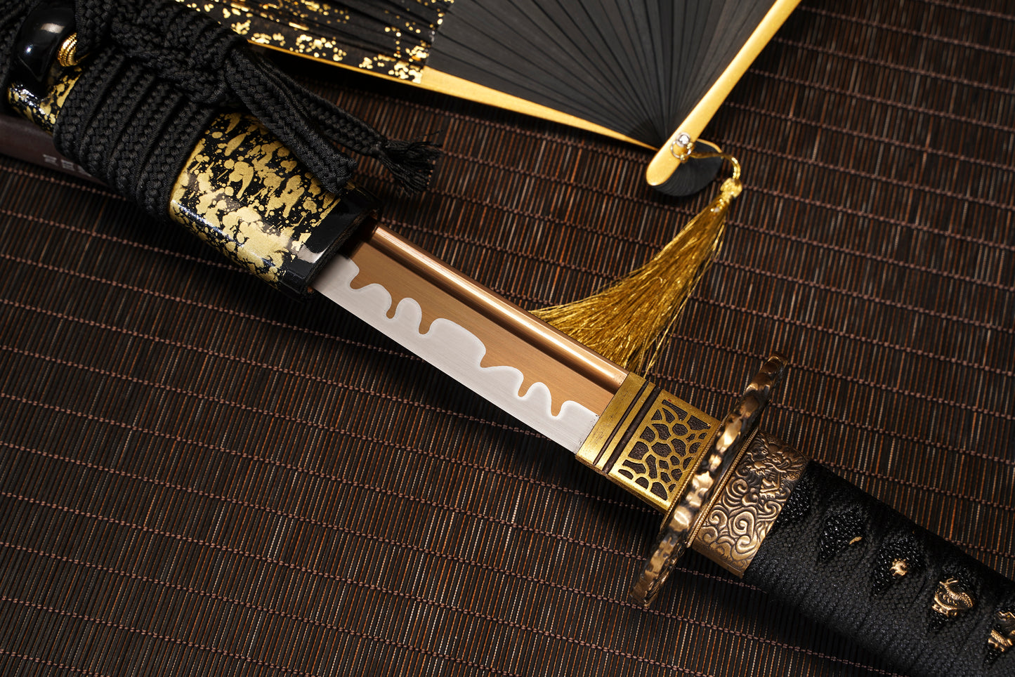 Kinryū 金龍 Golden Dragon Katana - Authentic Japanese Replica with Bronze Fittings SKU:KT25