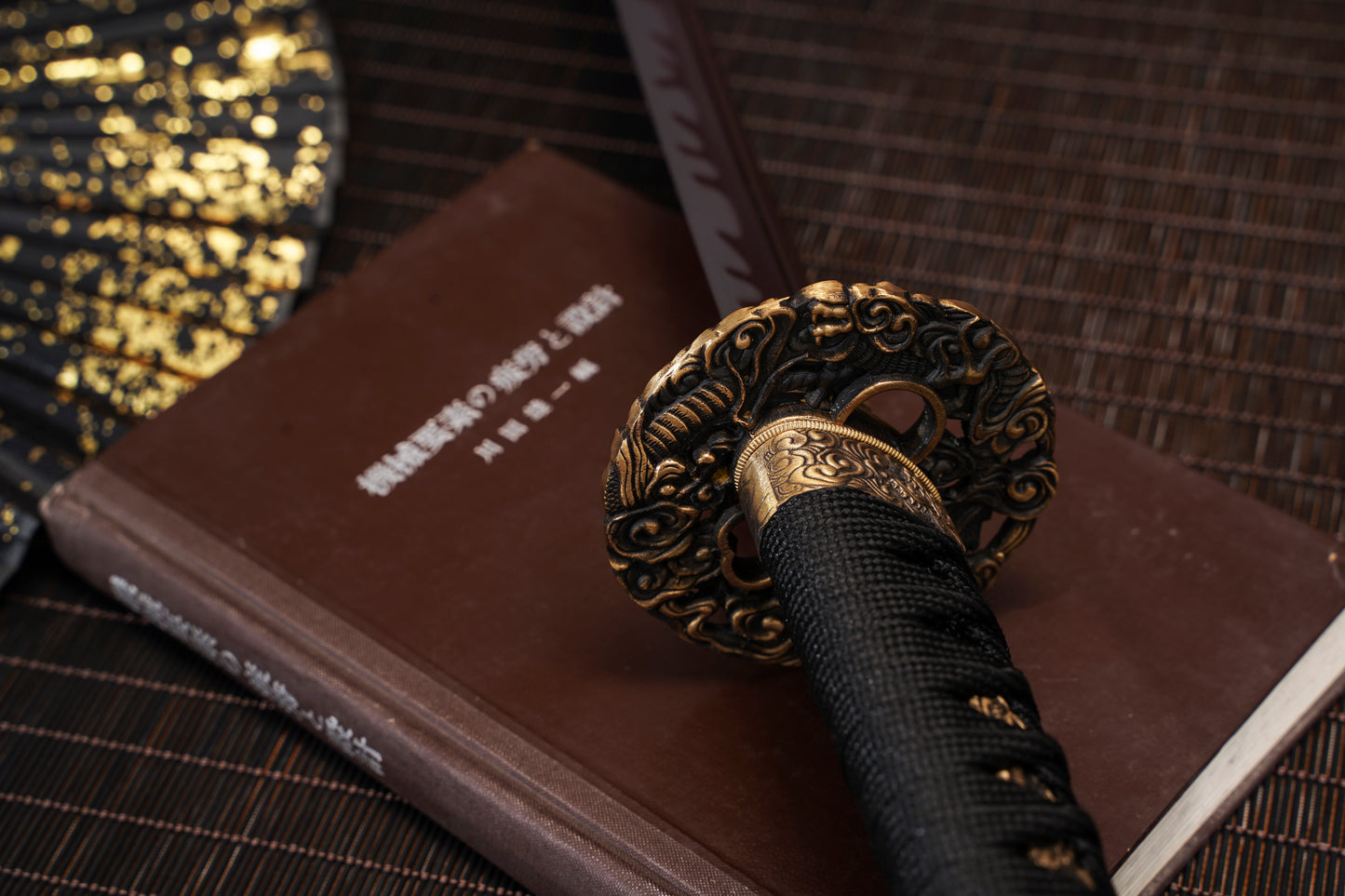 Kinryū 金龍 Golden Dragon Katana - Authentic Japanese Replica with Bronze Fittings SKU:KT25