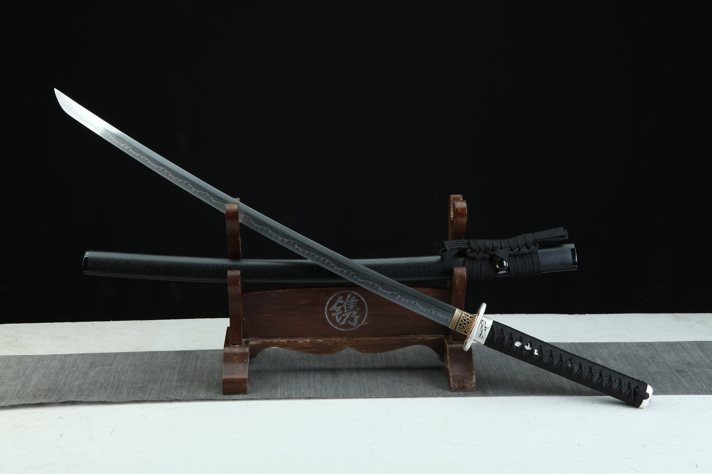 Akitsu 秋津 Katana | Clay-Tempered T8 Carbon Steel | KT27