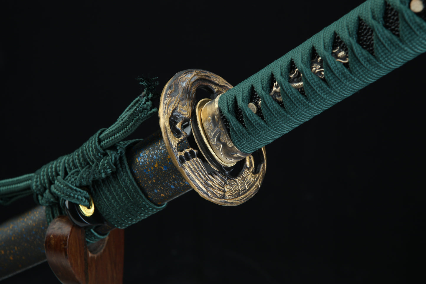 Tenpa 天覇 Handcrafted Katana - Clay Tempered Carbon Steel - Collector's Display Sword
