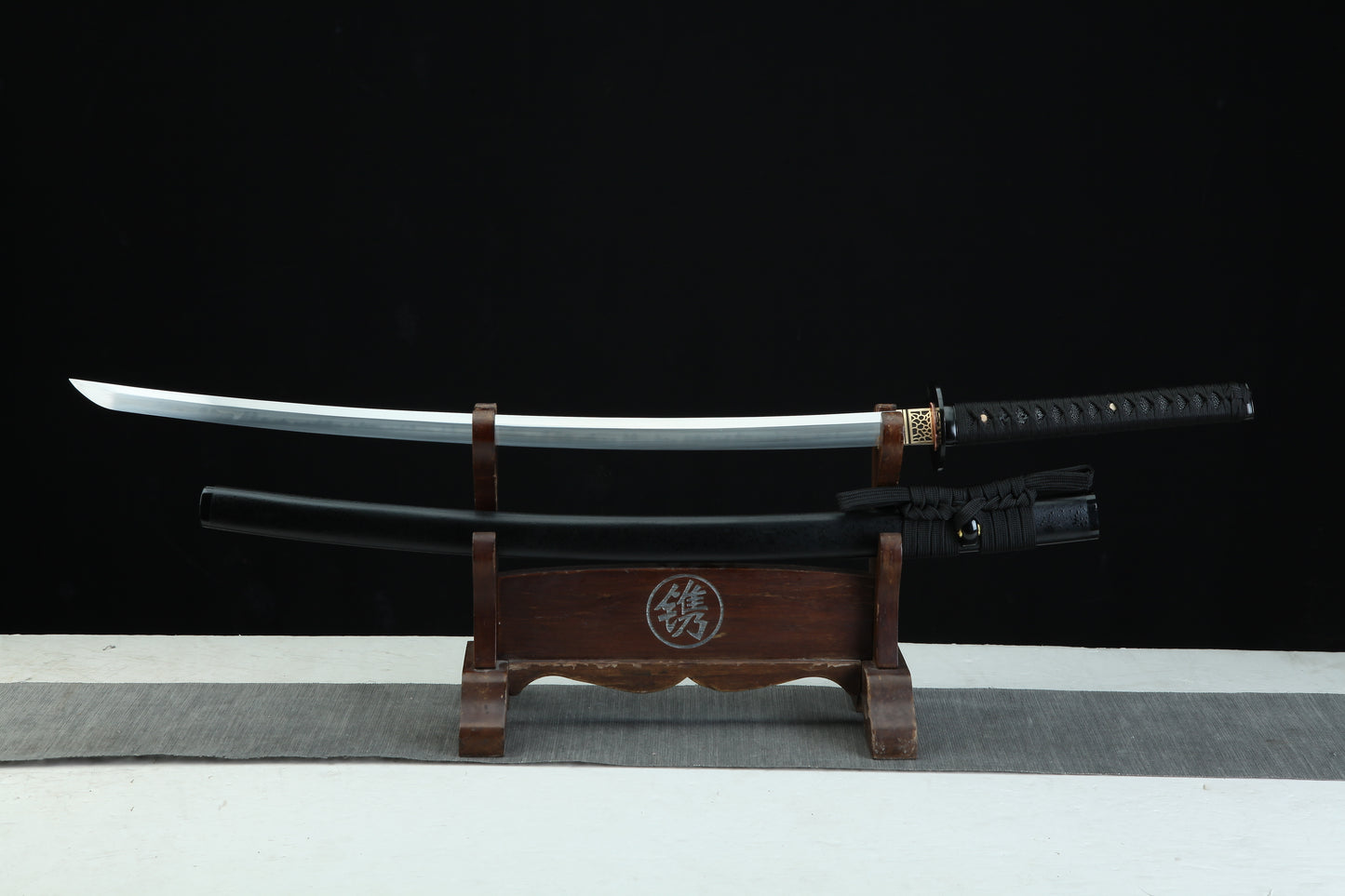 Konton 混沌 – Clay-Tempered T8 Steel Katana | Moonswords