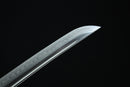 wakizashi featuring a clay tempered T10 steel blade,